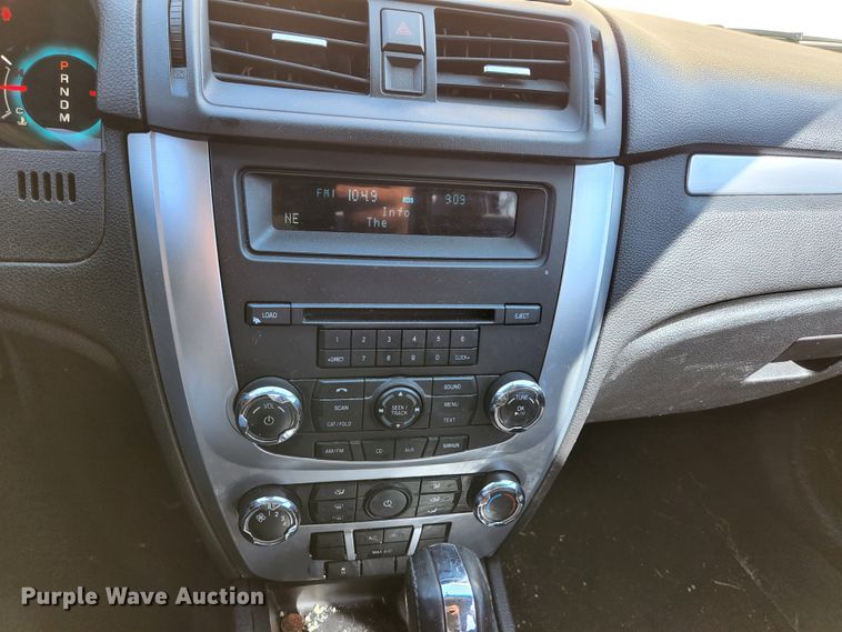 image for item DI1219 2010 Ford Fusion SE