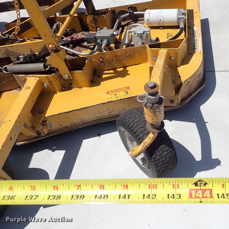 image for item DI1916 Hustler 4600  lawn mower