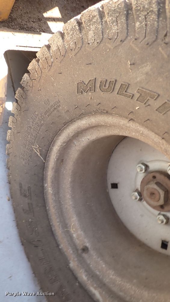 image for item DI1916 Hustler 4600  lawn mower