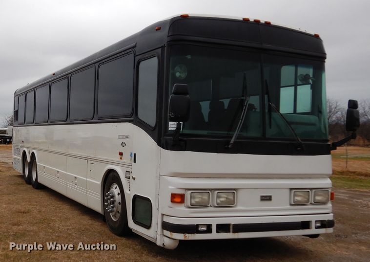 image for item DI8686 2000 Blue Bird LTC-40  coach bus