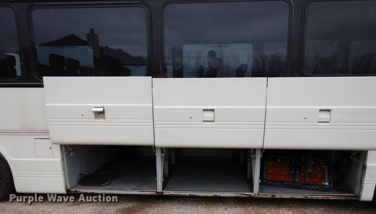 image for item DI8686 2000 Blue Bird LTC-40  coach bus