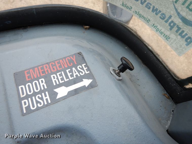 image for item DI8686 2000 Blue Bird LTC-40  coach bus