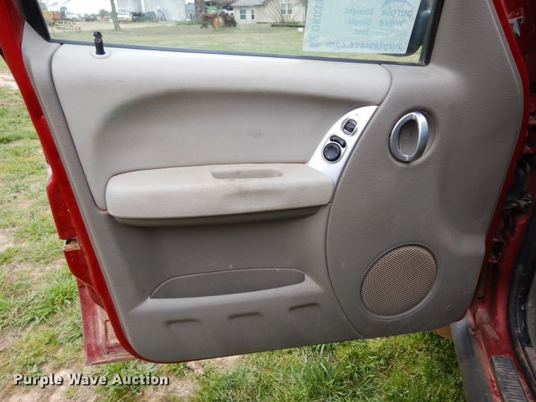 image for item DK0335 2006 Jeep Liberty  SUV