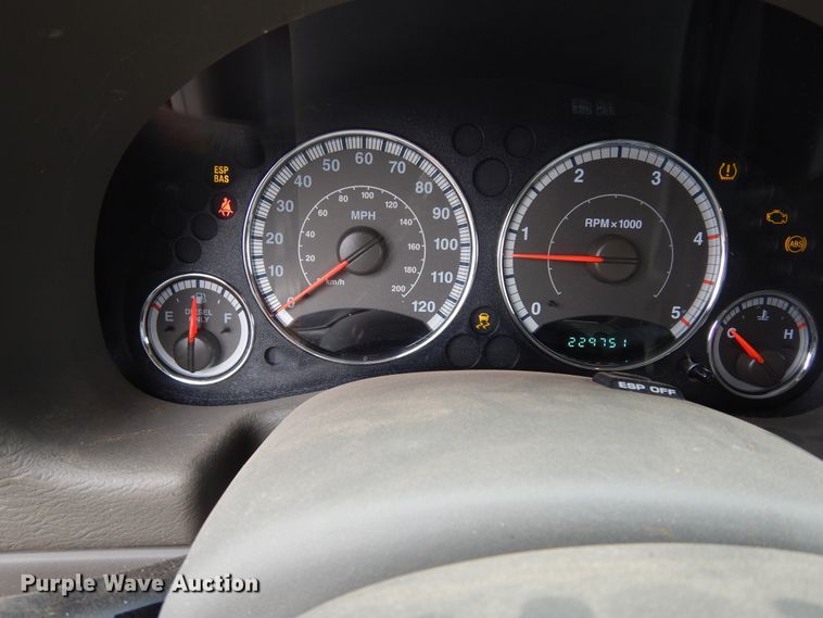 image for item DK0335 2006 Jeep Liberty  SUV