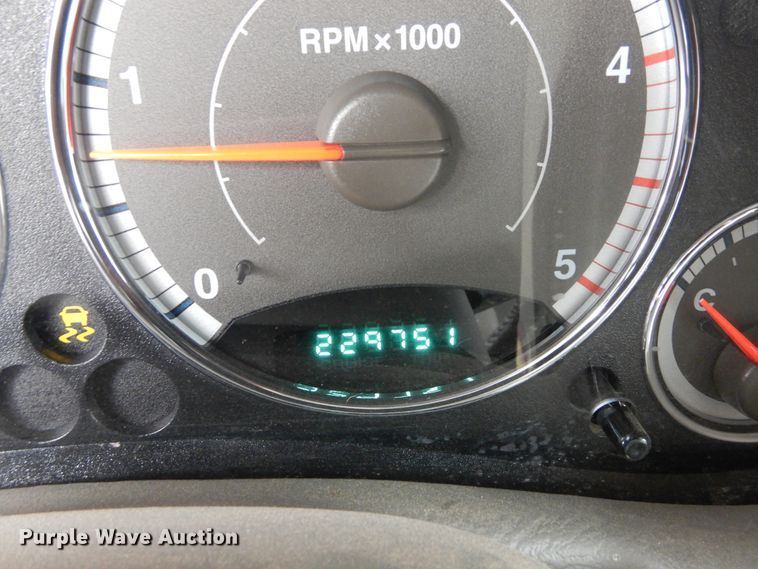 image for item DK0335 2006 Jeep Liberty  SUV