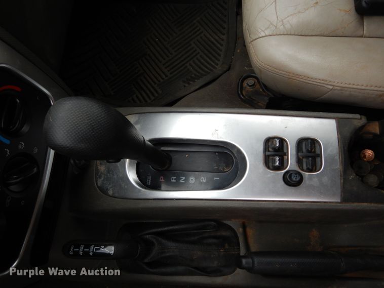 image for item DK0335 2006 Jeep Liberty  SUV