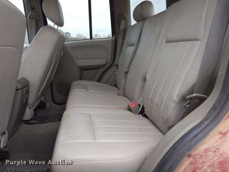 image for item DK0335 2006 Jeep Liberty  SUV