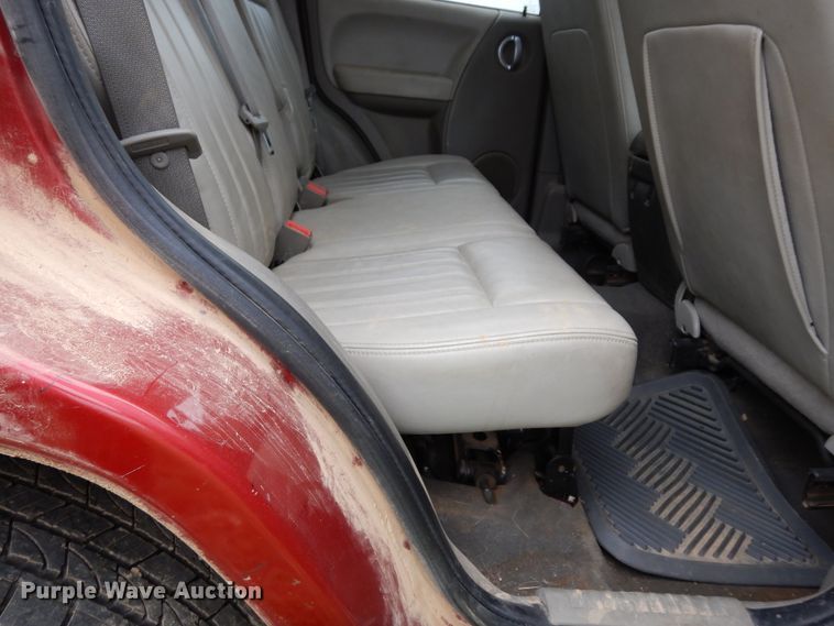 image for item DK0335 2006 Jeep Liberty  SUV