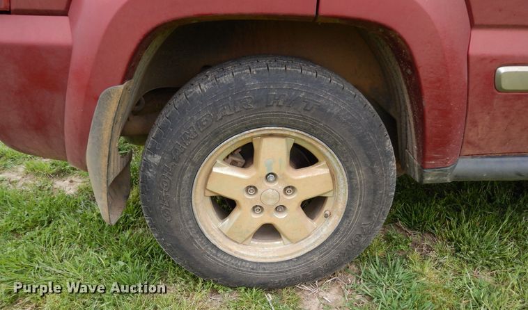 image for item DK0335 2006 Jeep Liberty  SUV