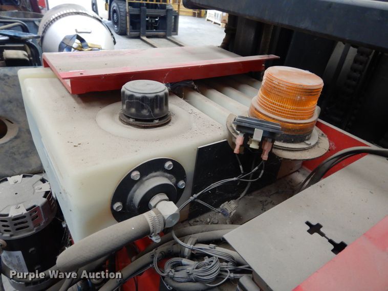 image for item DK0340 Raymond 520-OPC30TT  forklift