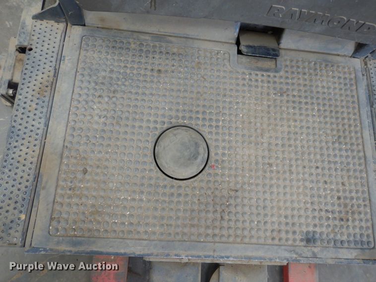 image for item DK0340 Raymond 520-OPC30TT  forklift