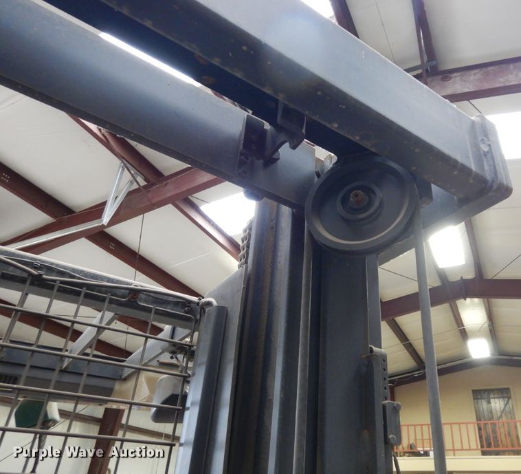 image for item DK0340 Raymond 520-OPC30TT  forklift