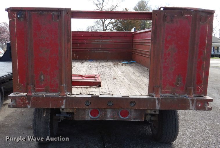 image for item DK1984 1976 Donahue GS30016EM  end dump trailer