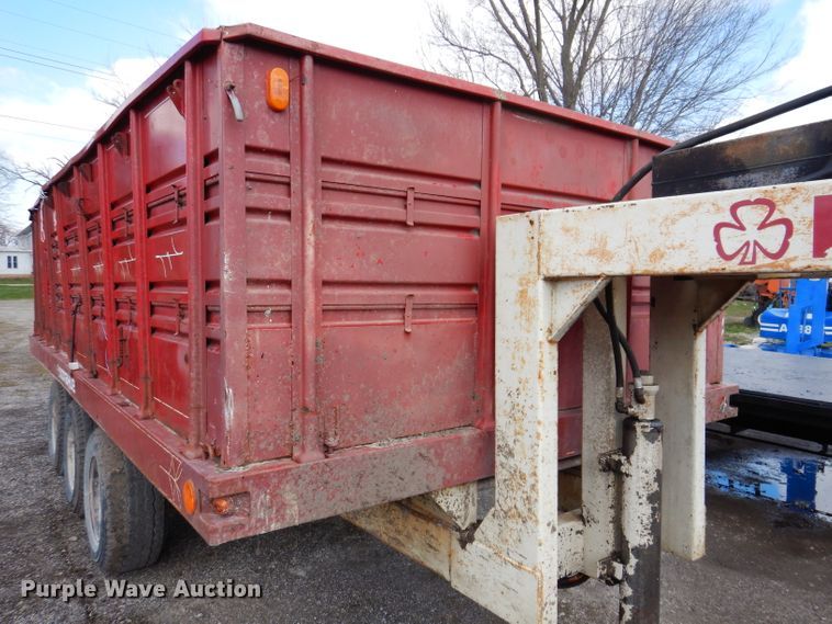 image for item DK1984 1976 Donahue GS30016EM  end dump trailer