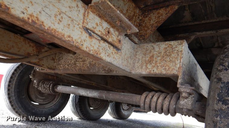 image for item DK1984 1976 Donahue GS30016EM  end dump trailer