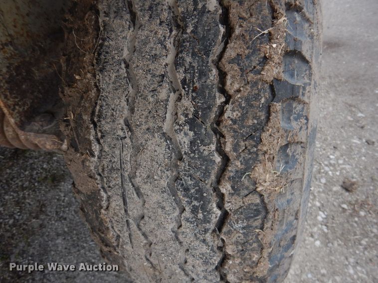 image for item DK1984 1976 Donahue GS30016EM  end dump trailer