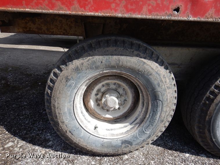image for item DK1984 1976 Donahue GS30016EM  end dump trailer