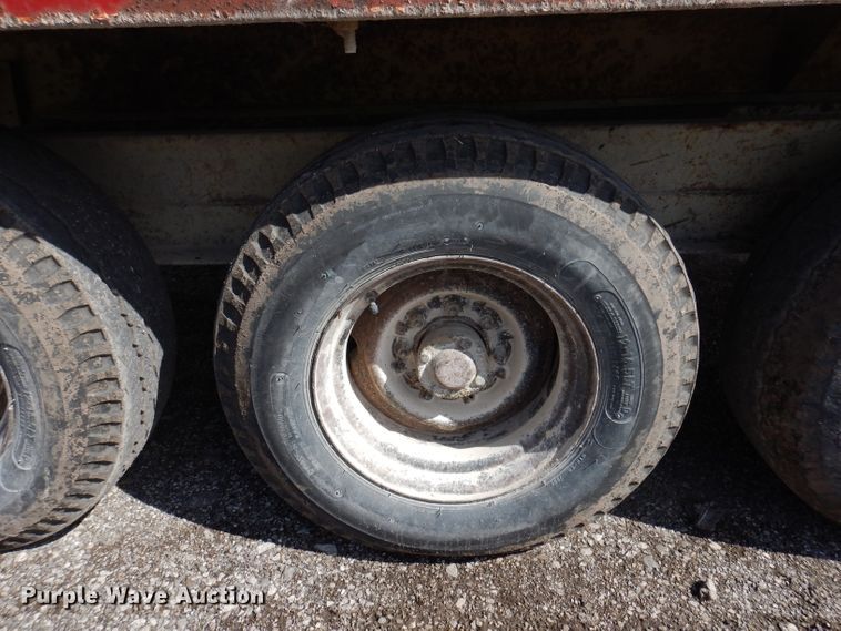 image for item DK1984 1976 Donahue GS30016EM  end dump trailer