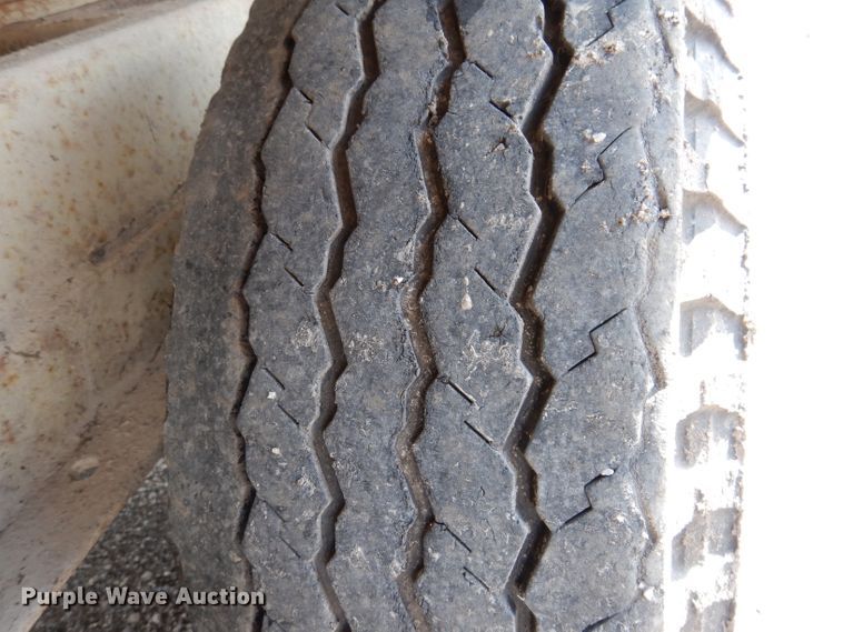 image for item DK1984 1976 Donahue GS30016EM  end dump trailer