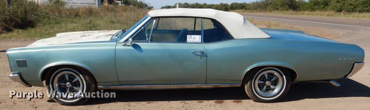 image for item DL0610 1966 Pontiac LeMans  convertible