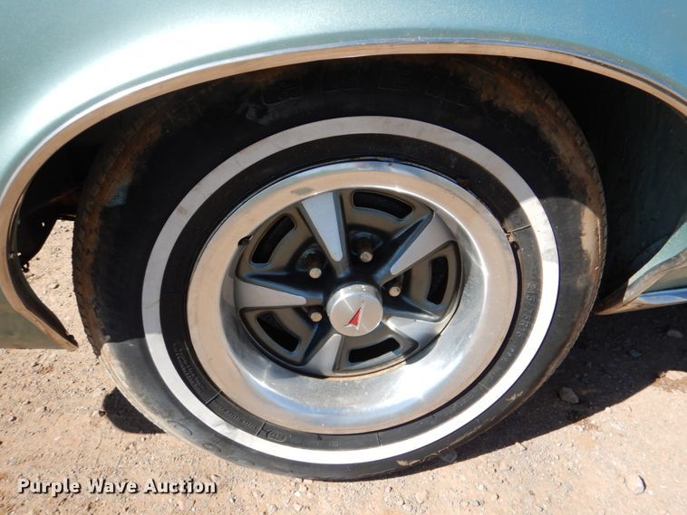 image for item DL0610 1966 Pontiac LeMans  convertible