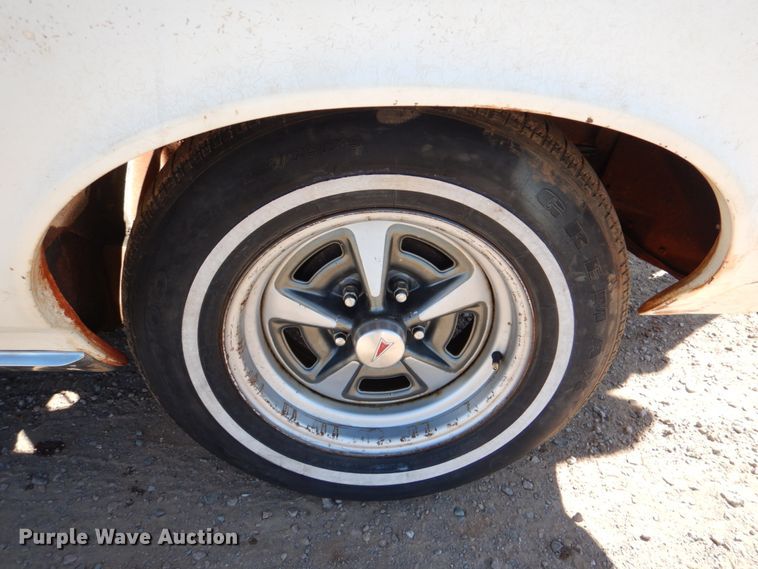 image for item DL0610 1966 Pontiac LeMans  convertible