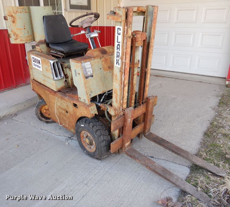 image for item DL5979 Clark C20P LP  forklift