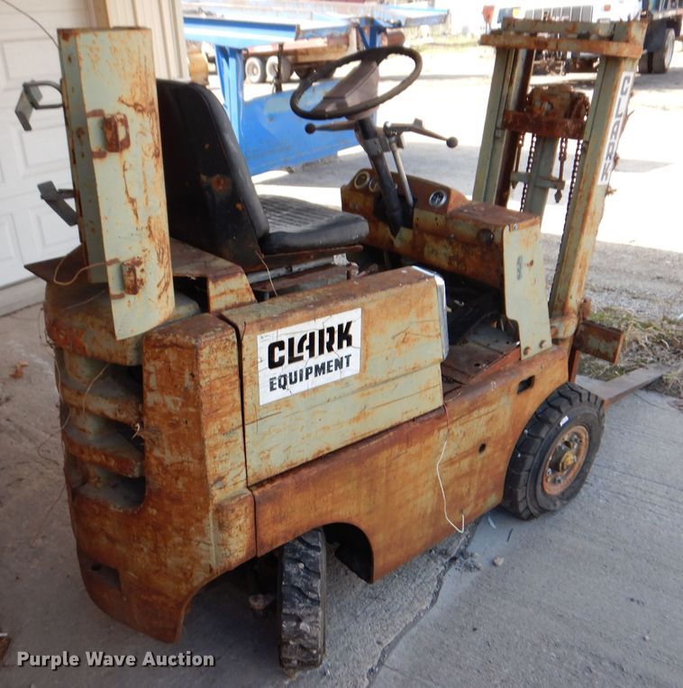 image for item DL5979 Clark C20P LP  forklift