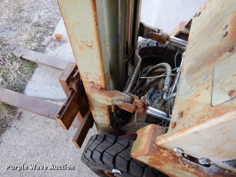 image for item DL5979 Clark C20P LP  forklift