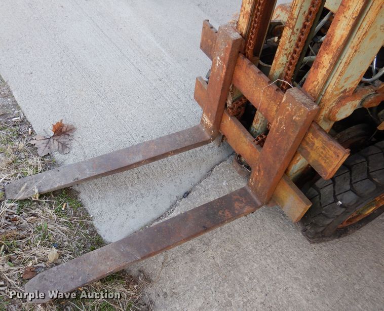 image for item DL5979 Clark C20P LP  forklift