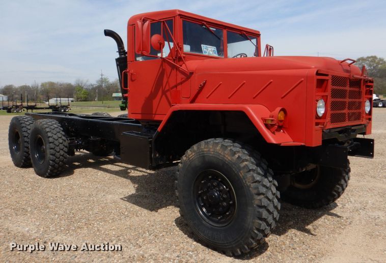 image for item DM3892 1985 Am General M934  truck cab and chassis