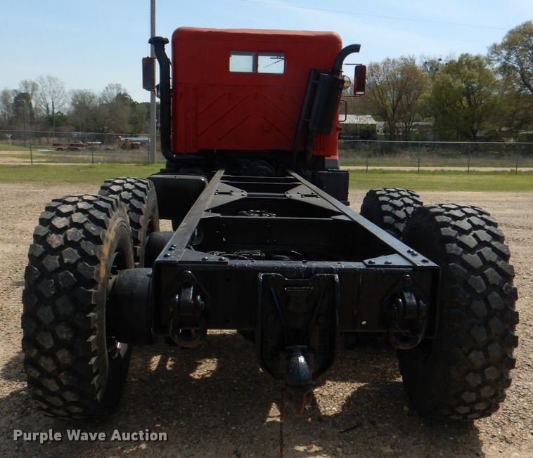 image for item DM3892 1985 Am General M934  truck cab and chassis