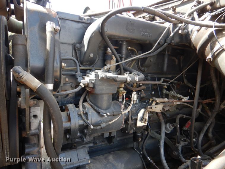 image for item DM3892 1985 Am General M934  truck cab and chassis