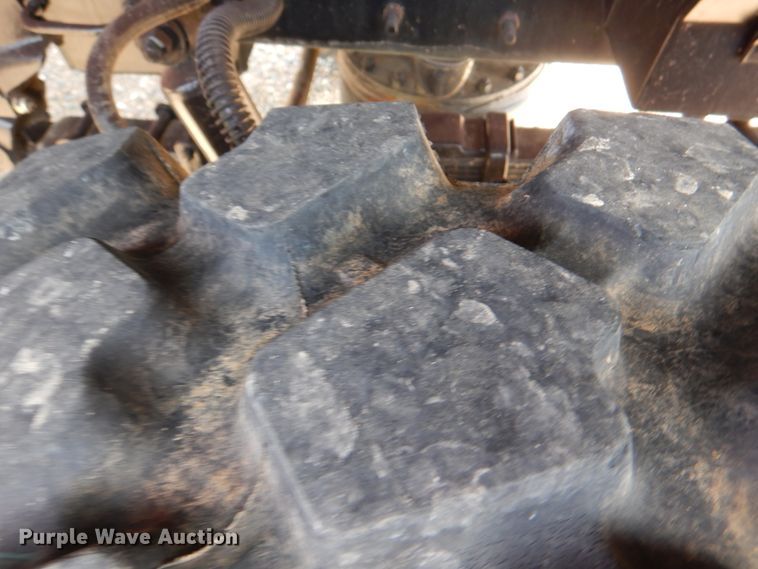 image for item DM3892 1985 Am General M934  truck cab and chassis