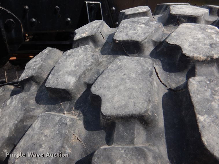 image for item DM3892 1985 Am General M934  truck cab and chassis