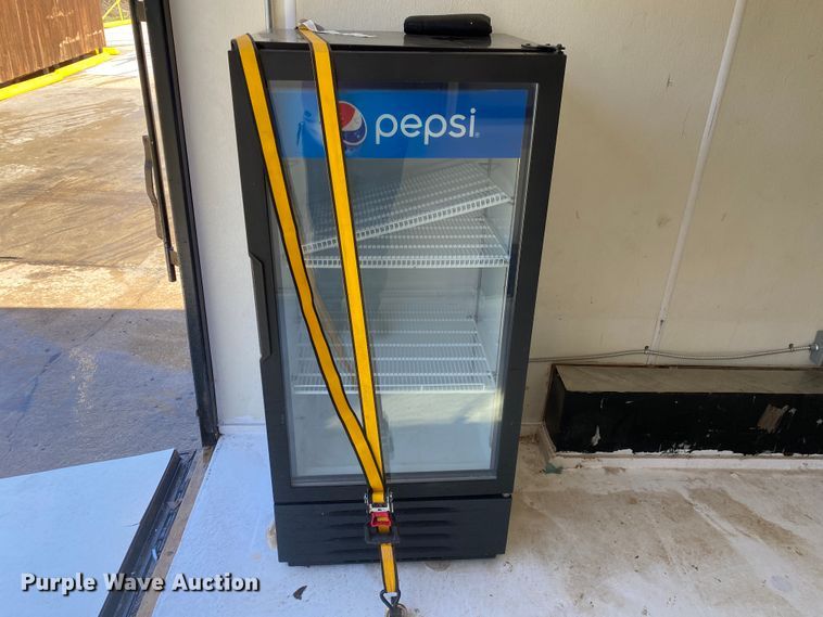 image for item DM4041 2013 Sharp  concession trailer