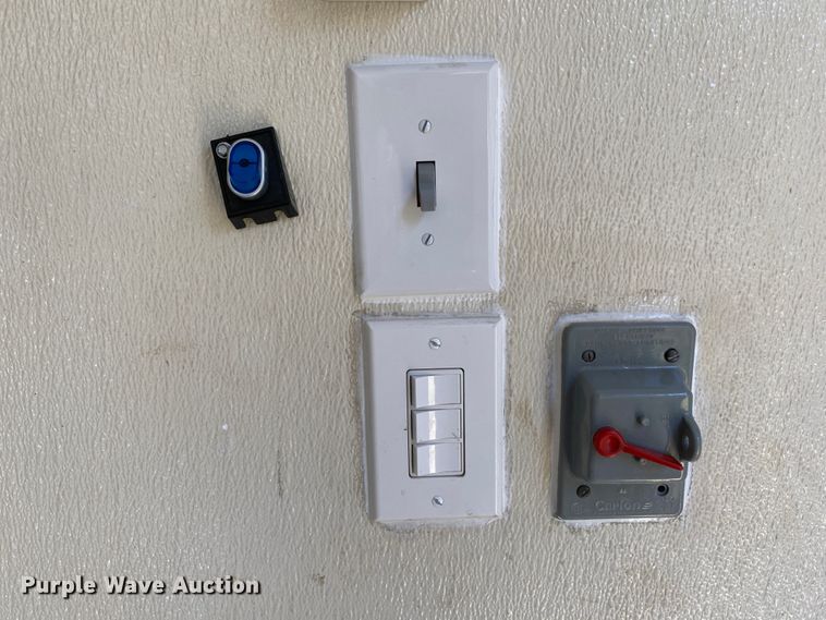 image for item DM4041 2013 Sharp  concession trailer