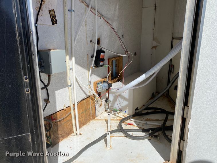 image for item DM4041 2013 Sharp  concession trailer