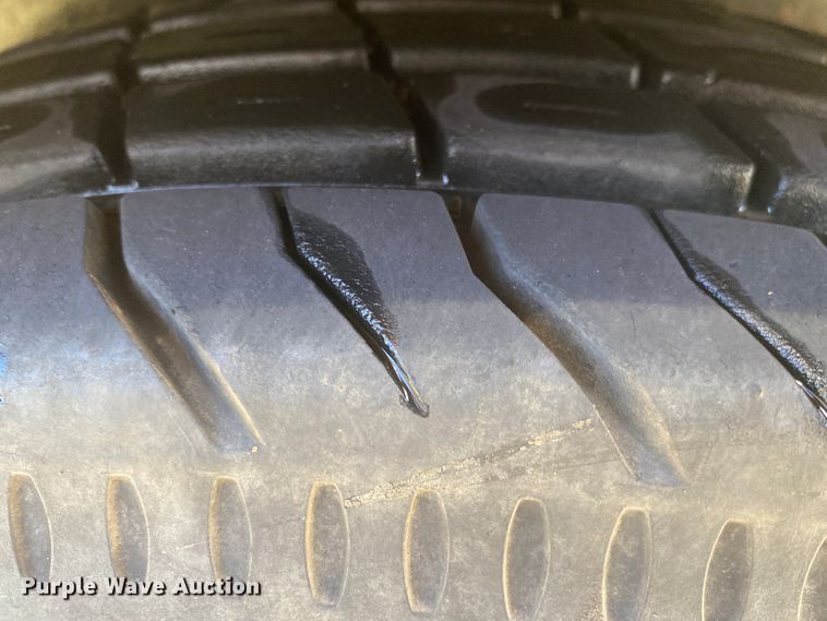 image for item DM4041 2013 Sharp  concession trailer