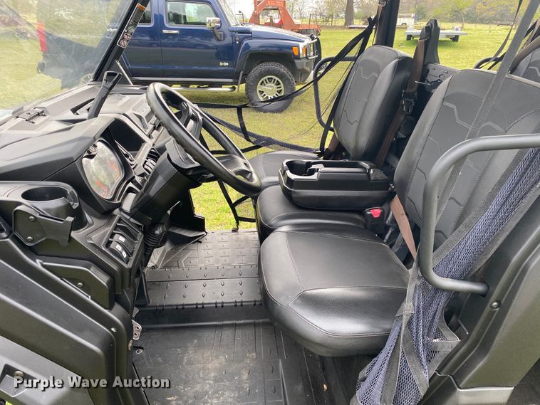 image for item DM4047 2018 Can-Am Defender Max XT HD8  utility vehicle