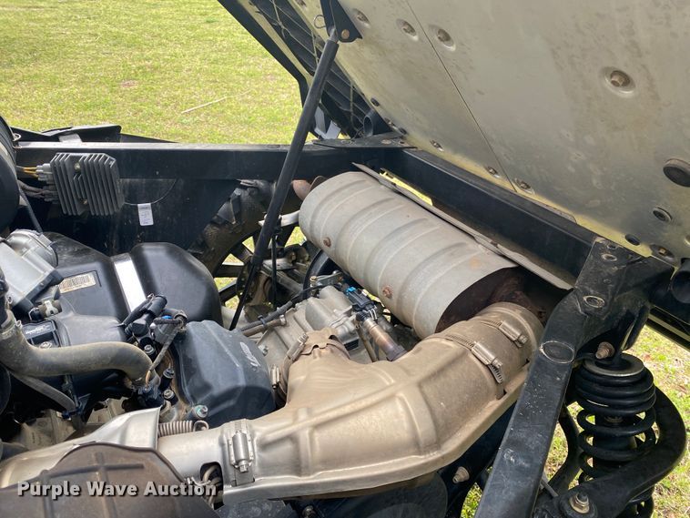 image for item DM4047 2018 Can-Am Defender Max XT HD8  utility vehicle