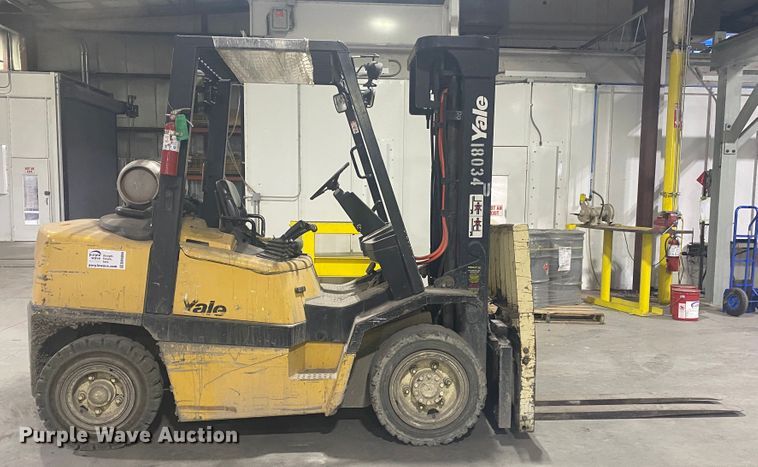 image for item DM4055 2004 Yale GLP080  forklift
