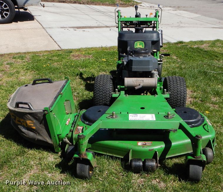 image for item DM4487 John Deer  lawn mower