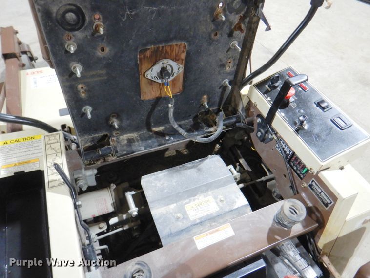 image for item DM6120 Grasshopper 720K  lawn mower