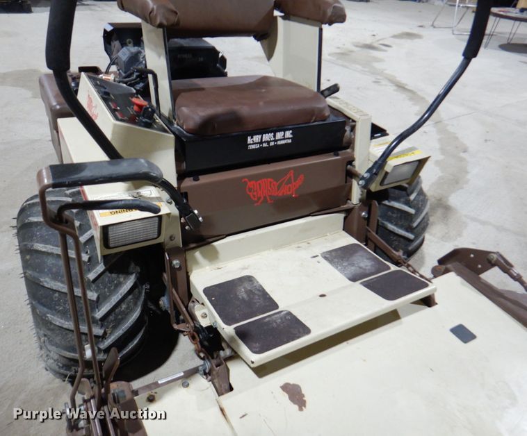 image for item DM6120 Grasshopper 720K  lawn mower