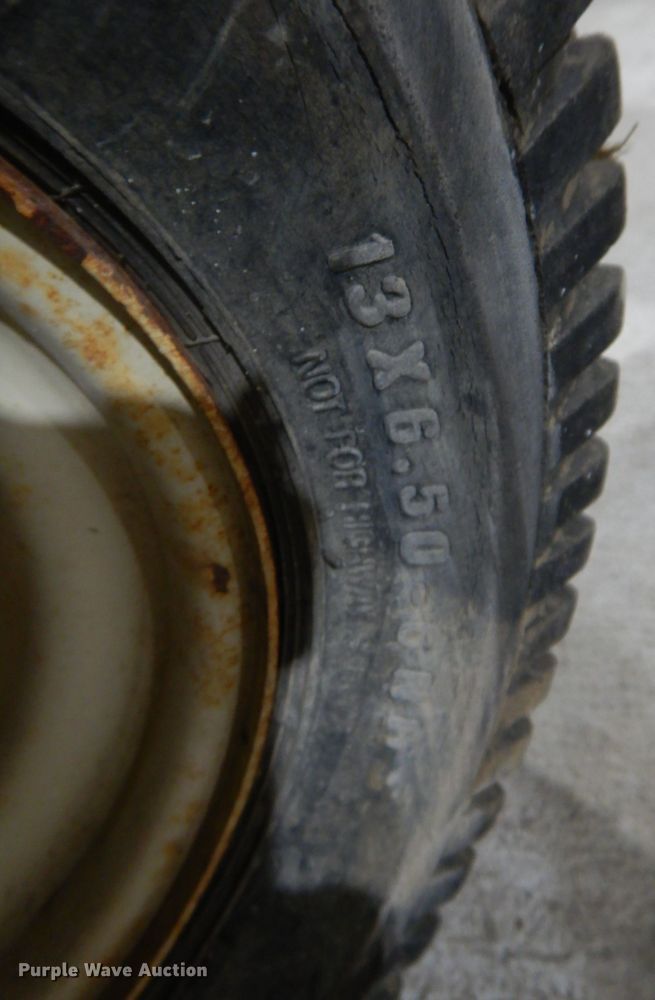 image for item DM6120 Grasshopper 720K  lawn mower