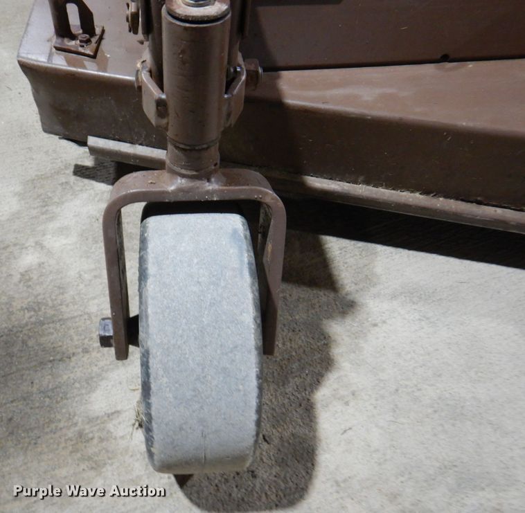 image for item DM6120 Grasshopper 720K  lawn mower