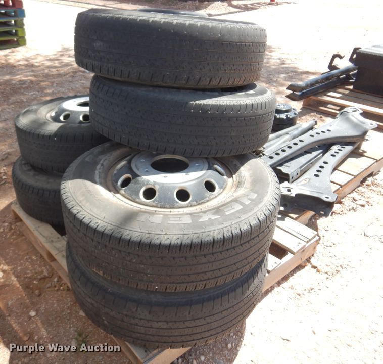 image for item DN0250 2021 Dodge Ram 3500  parts