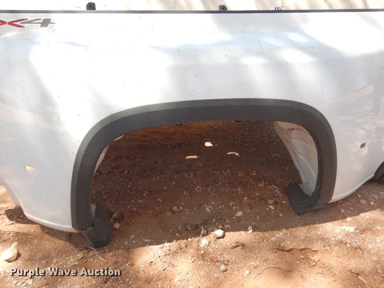 image for item DN0251 2019 Chevrolet  pickup truck parts