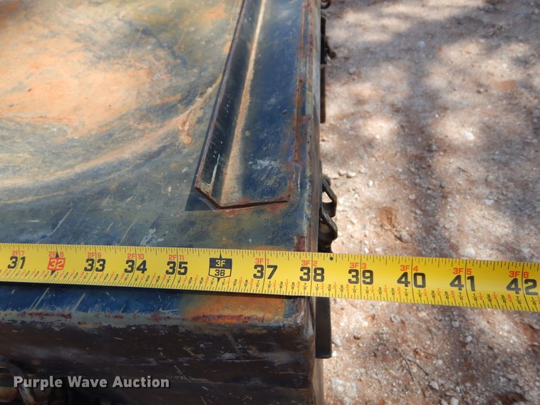 image for item DN0254 (2) metal storage boxes